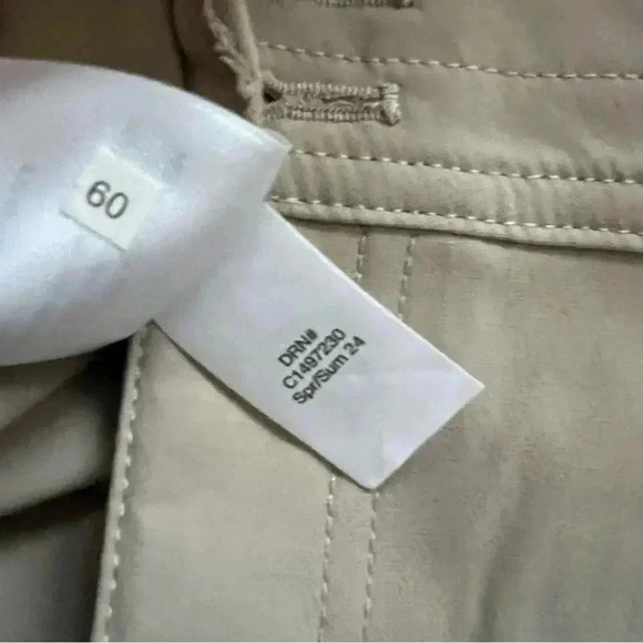 Eddie Bauer NWT Rolled Hem Bermuda Short Brown 1751714 Women Size 16 Outdoor - Picture 9 of 14